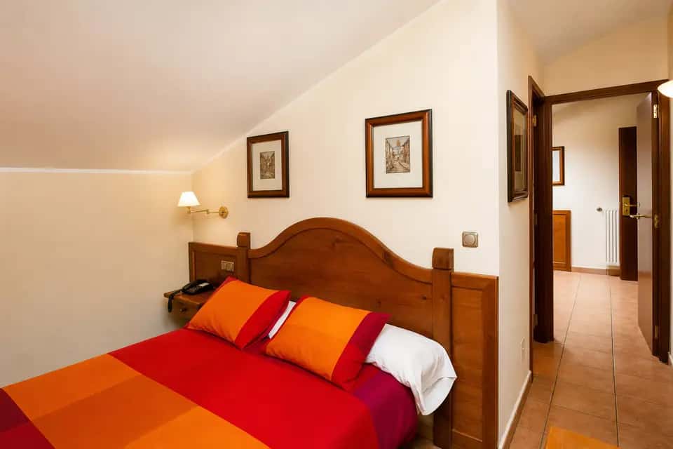 Deluxe Double Room interior