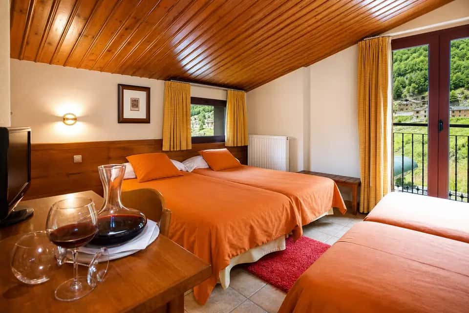 Mountain Suite interior