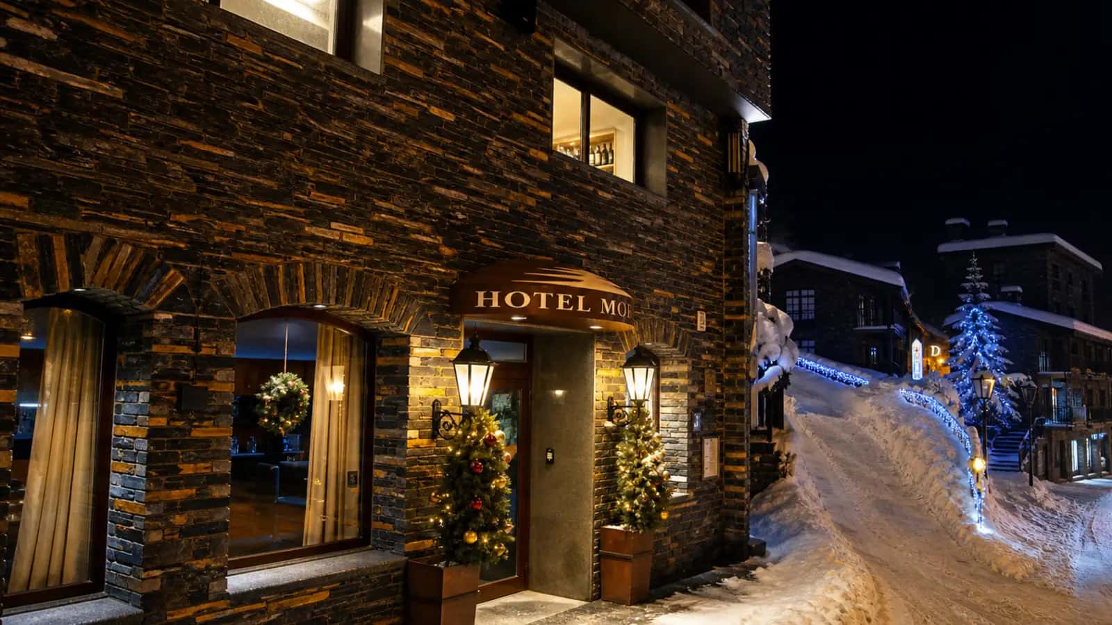 Ski Extras & Packages